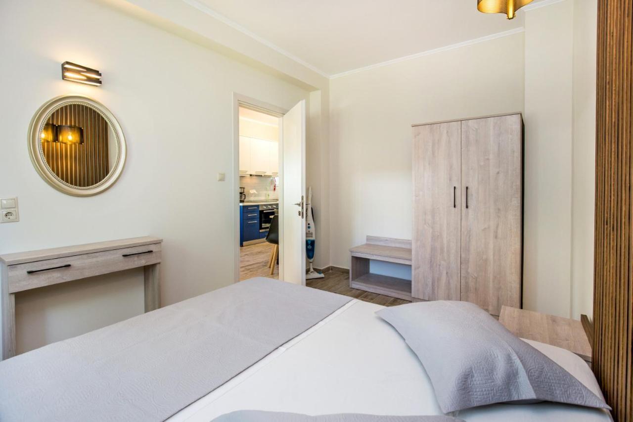 Villa 4 You Iliopetra Skala Sotiros Exteriör bild