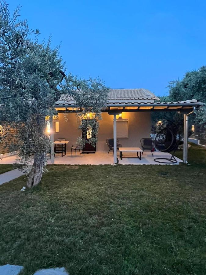 Villa 4 You Iliopetra Skala Sotiros Exteriör bild